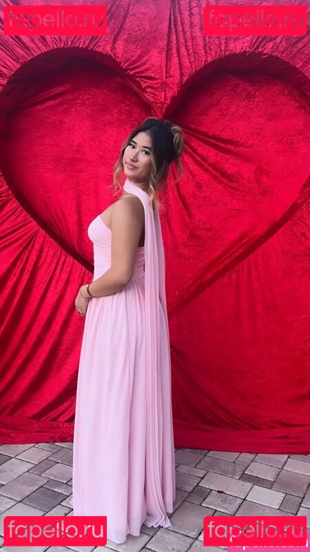 Kelly Bui Nude Onlyfans Photo 4