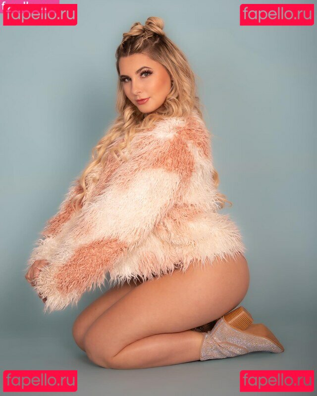 Haile Cloutier Nude Onlyfans Photo 10