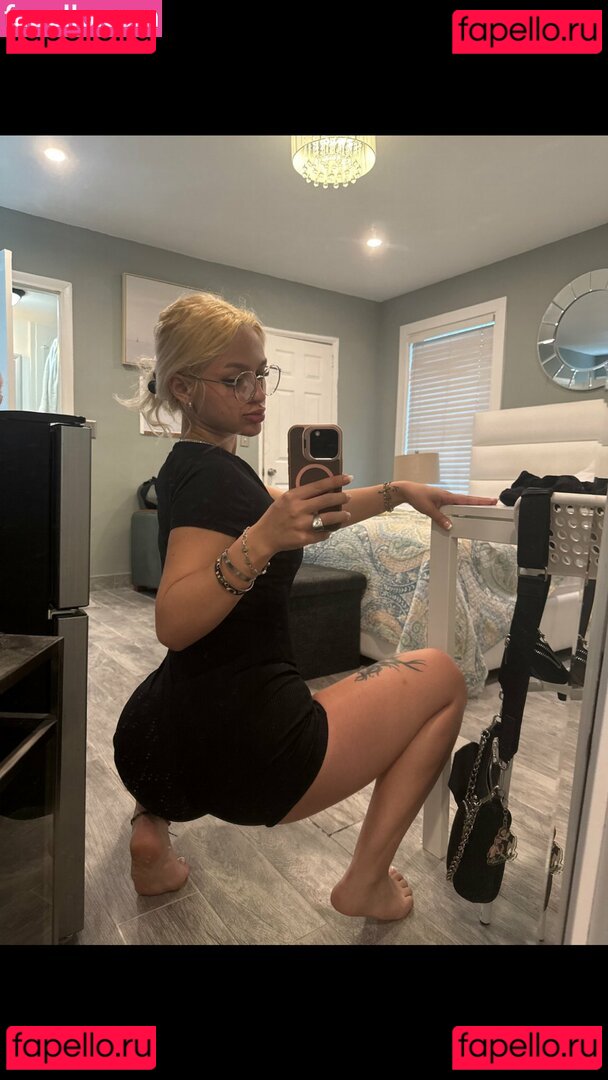 elisebelia Nude Onlyfans Photo 40