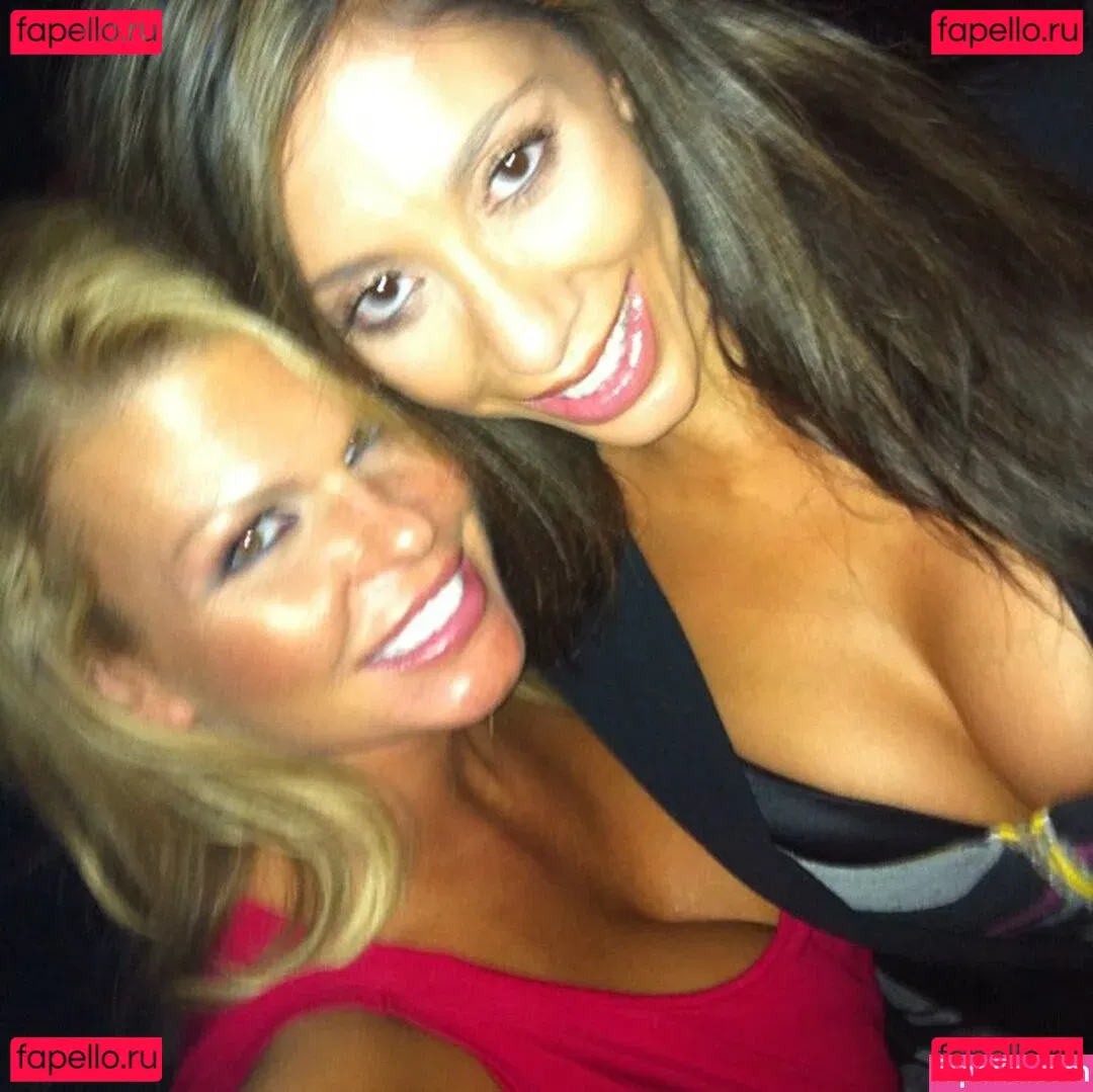 Jennelle Gordon Onlyfans Photo Gallery 