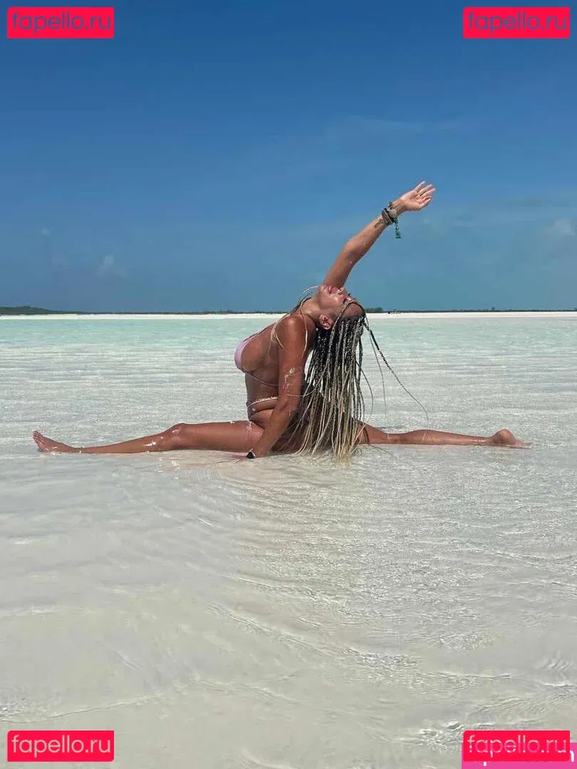 Jennelle Gordon Onlyfans Photo Gallery 