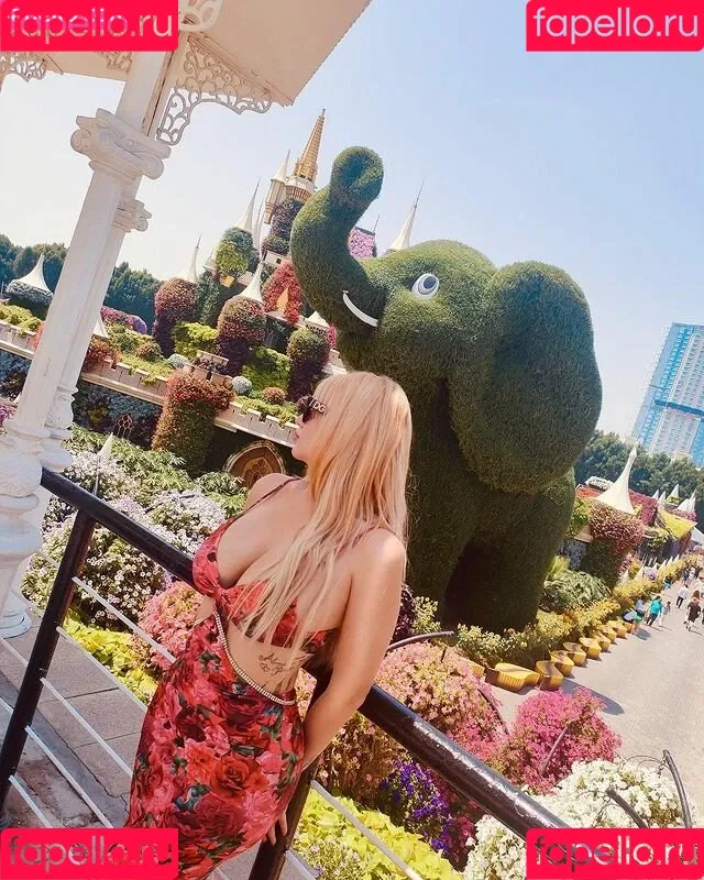 Luana88chloe Onlyfans Photo Gallery 