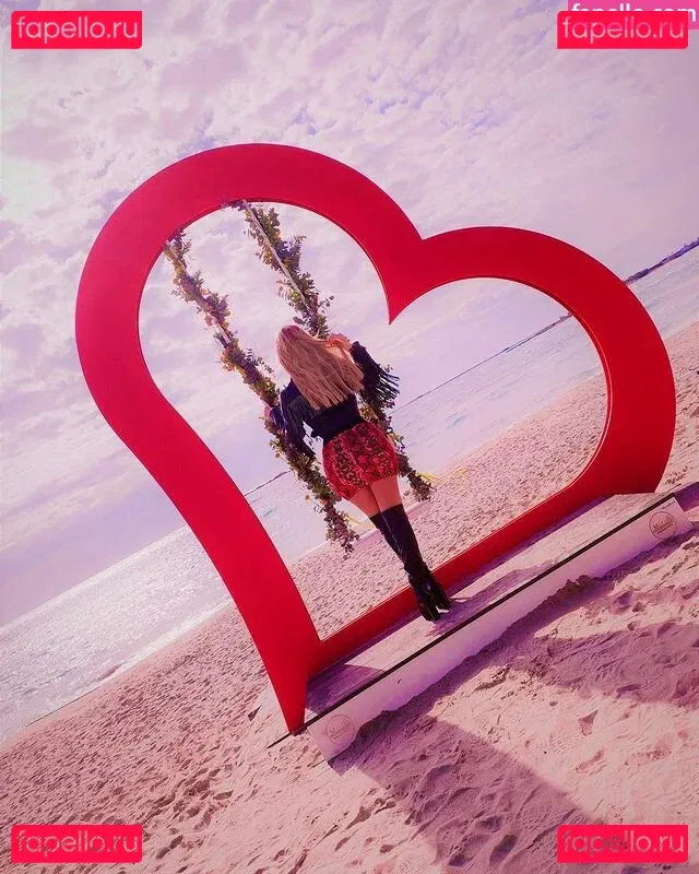 Luana88chloe Onlyfans Photo Gallery 