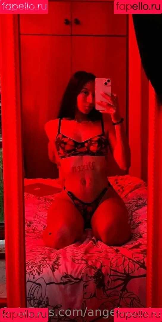 Badgyelkeke Onlyfans Photo Gallery 