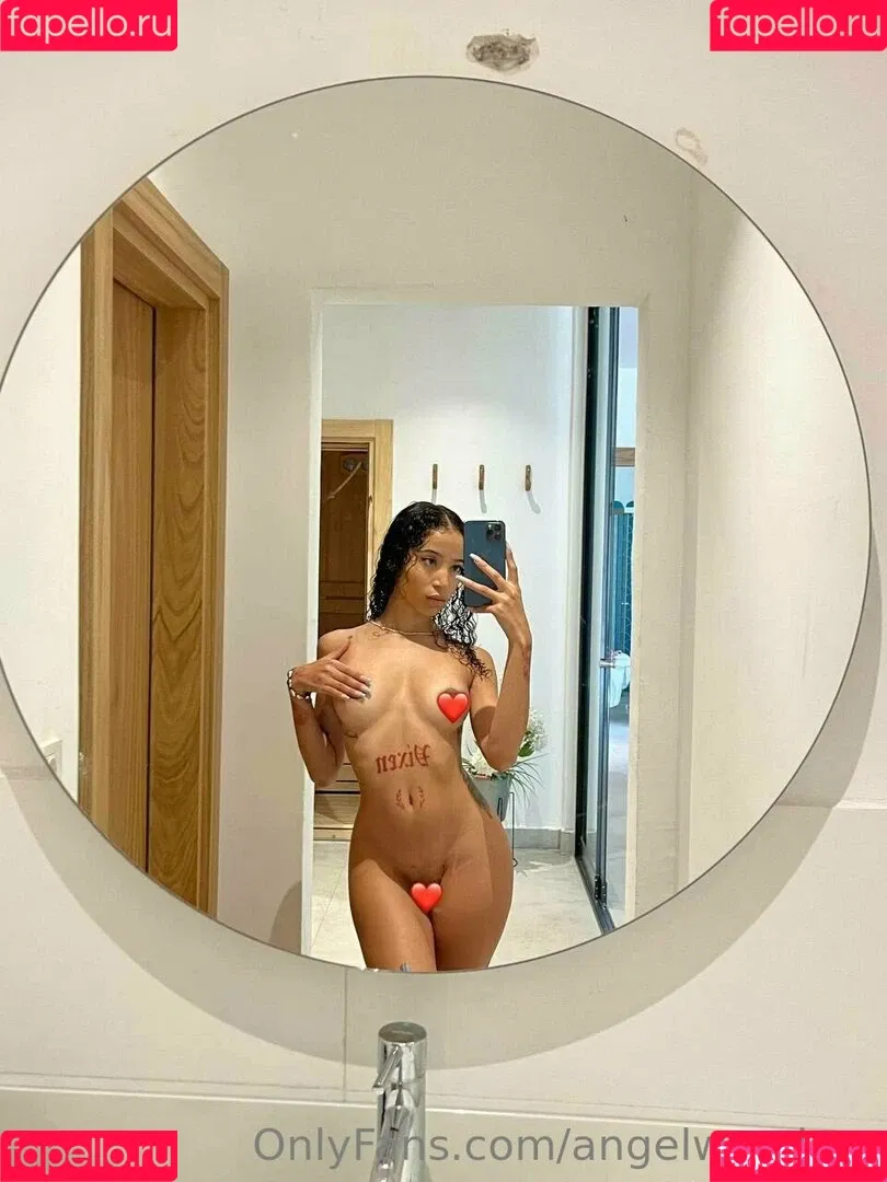 Badgyelkeke Onlyfans Photo Gallery 