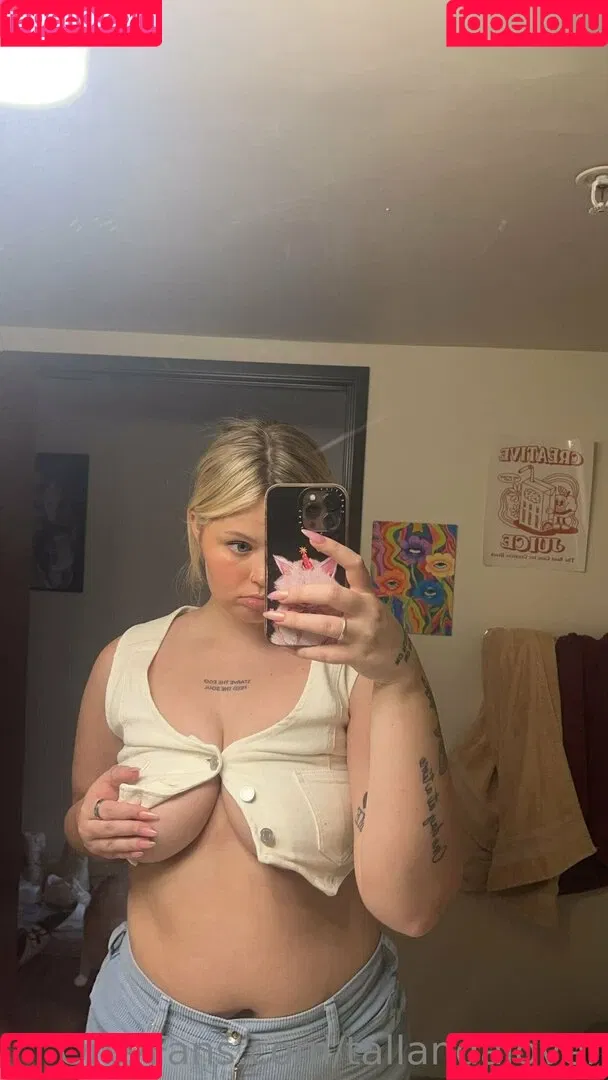 tallandalover Onlyfans Photo Gallery 