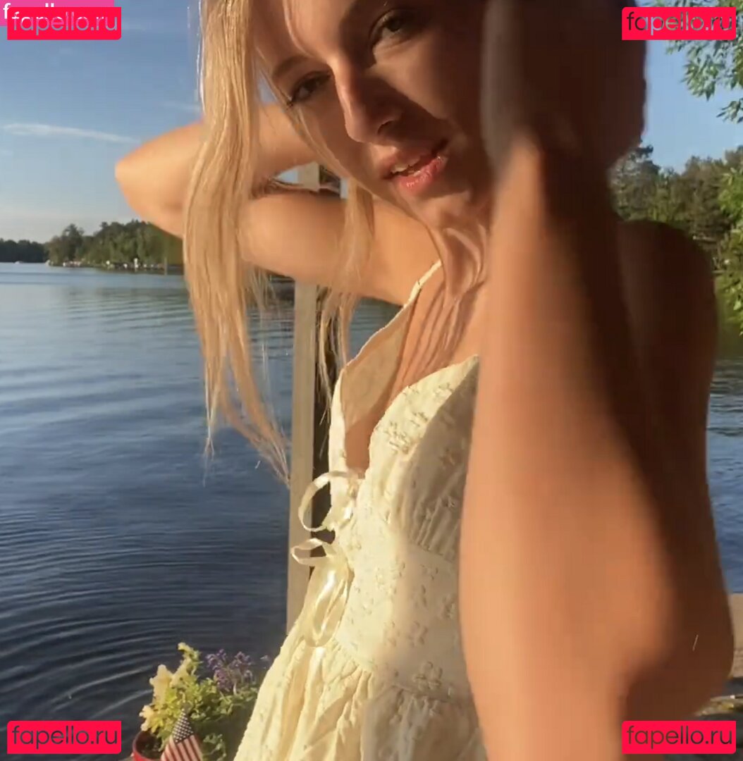 Brooke Isabella Nude Onlyfans Photo 35