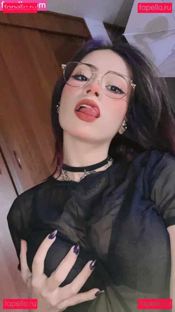 lamoreniitacb Onlyfans Photo Gallery 