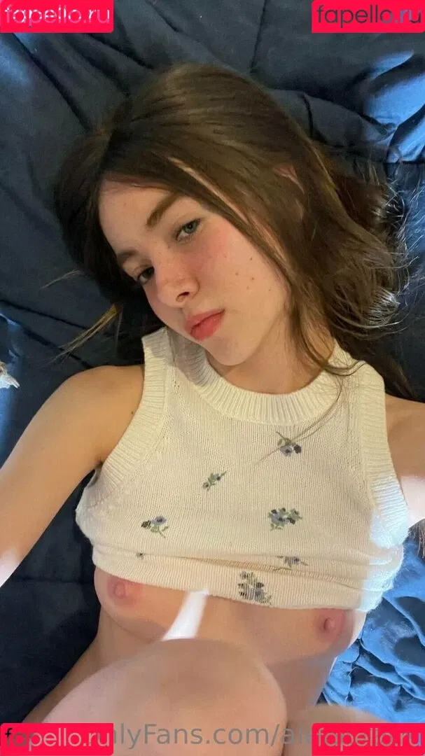 Aleja Crack Onlyfans Photo Gallery 