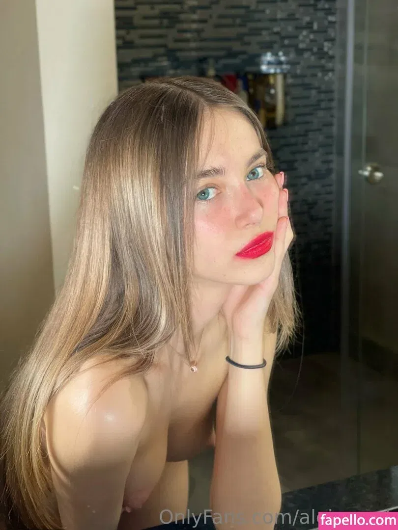 Aleja Crack Onlyfans Photo Gallery 