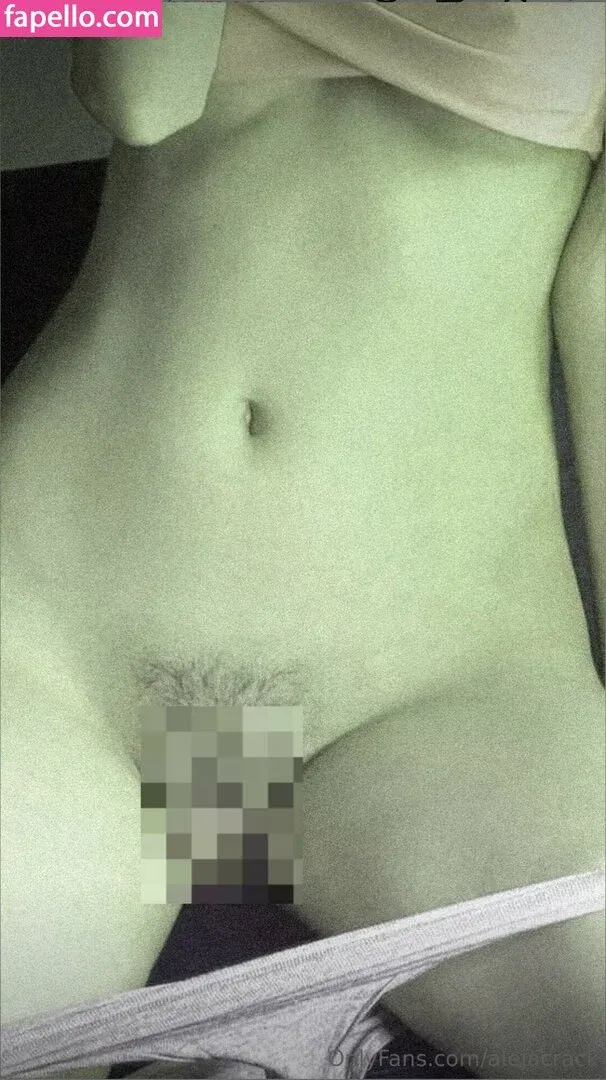 Aleja Crack Onlyfans Photo Gallery 