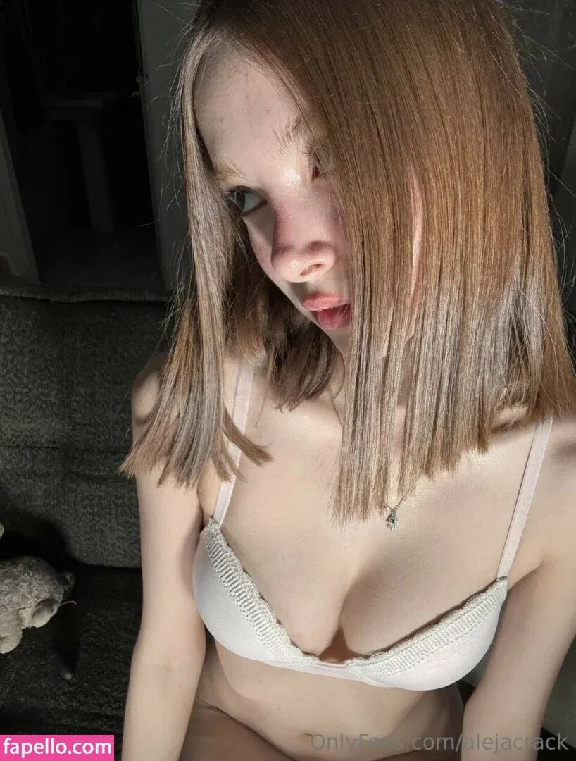 Aleja Crack Onlyfans Photo Gallery 