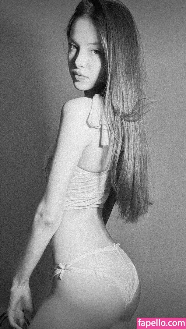 Aleja Crack Onlyfans Photo Gallery 