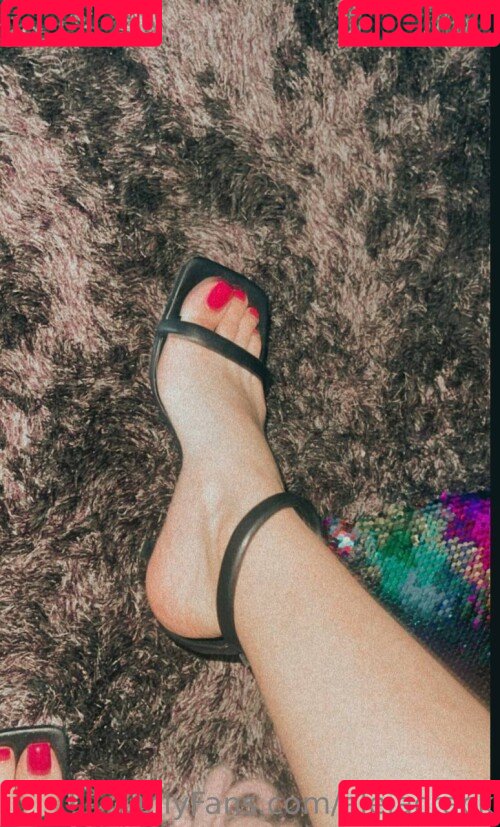 Aleja Crack Onlyfans Photo Gallery 