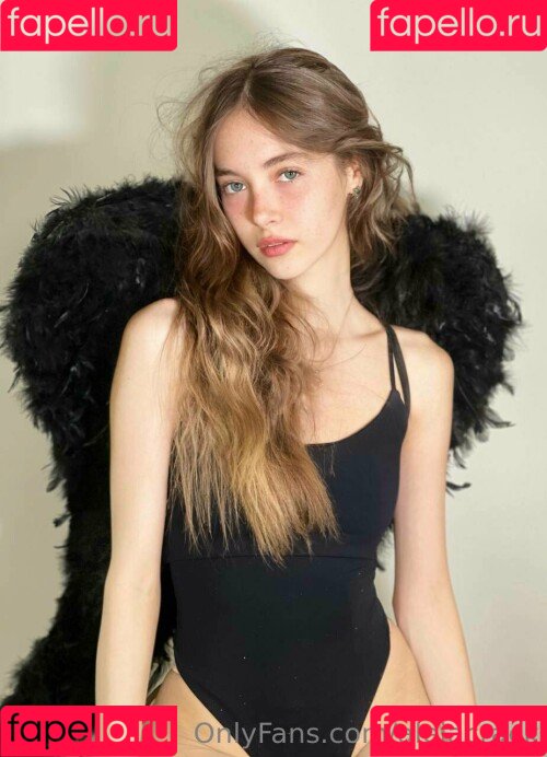 Aleja Crack Onlyfans Photo Gallery 