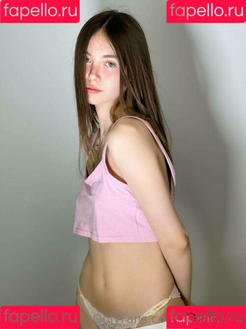 Aleja Crack Onlyfans Photo Gallery 