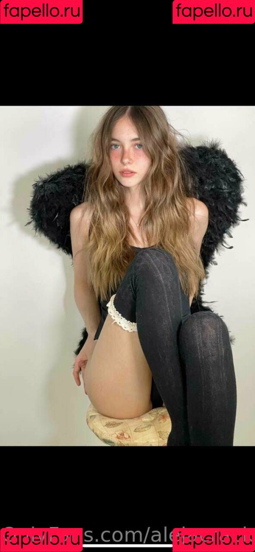 Aleja Crack Onlyfans Photo Gallery 