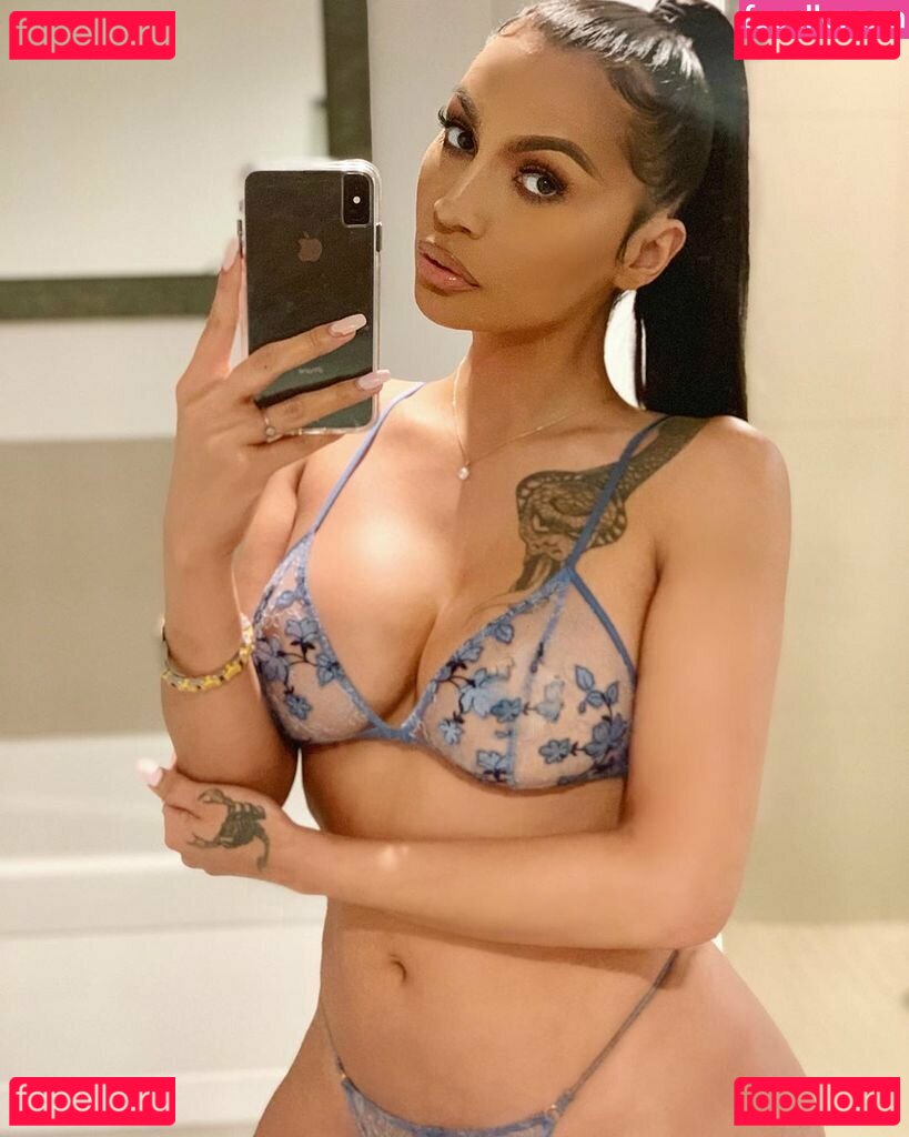 Isis Mascote Nude Onlyfans Photo 3