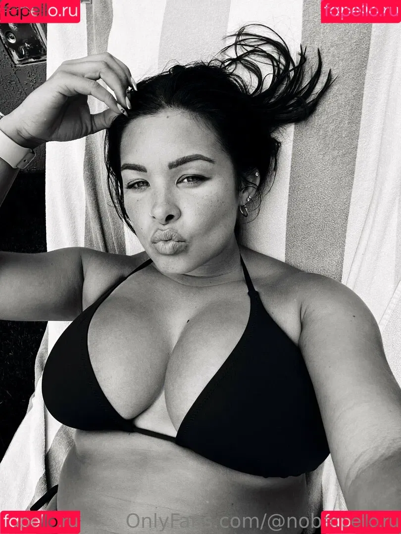 nobettertits Onlyfans Photo Gallery 
