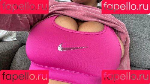 nobettertits Onlyfans Photo Gallery 