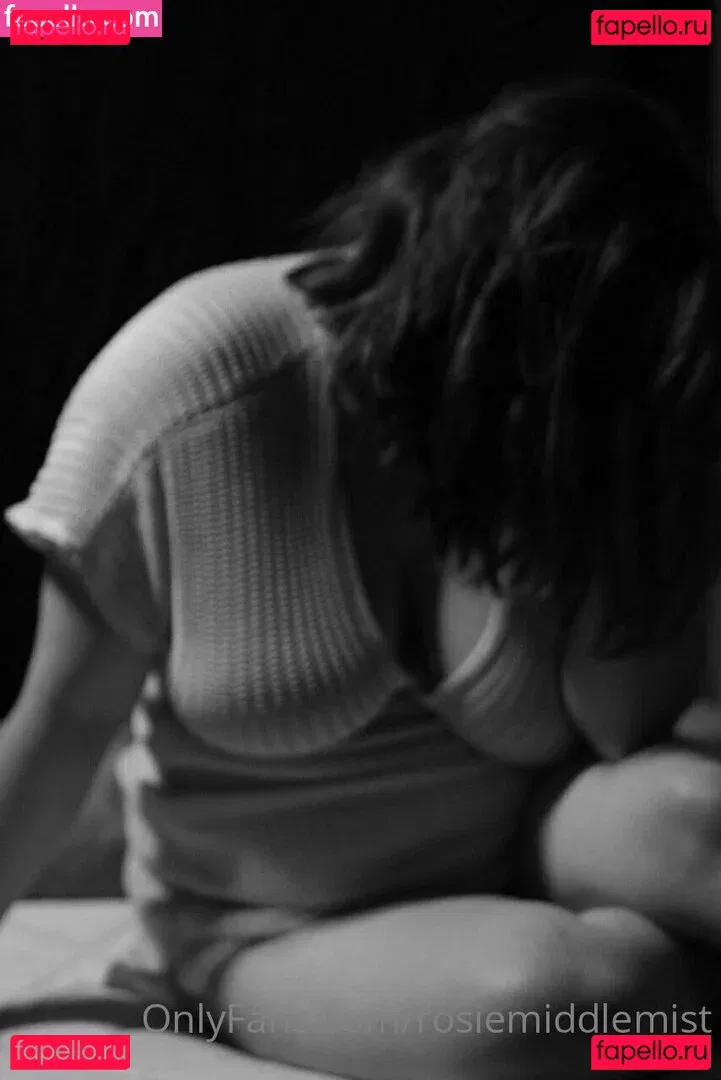 rosiemiddlemist Onlyfans Photo Gallery 