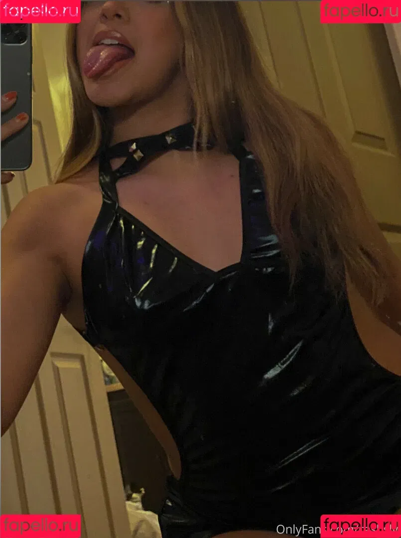 Cashslvt Onlyfans Photo Gallery 