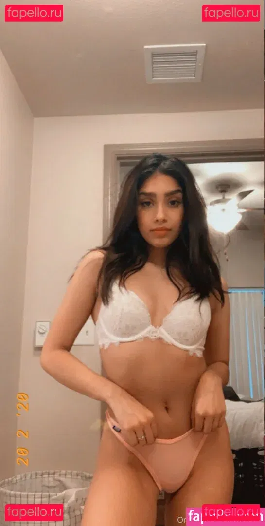 Cashslvt Onlyfans Photo Gallery 