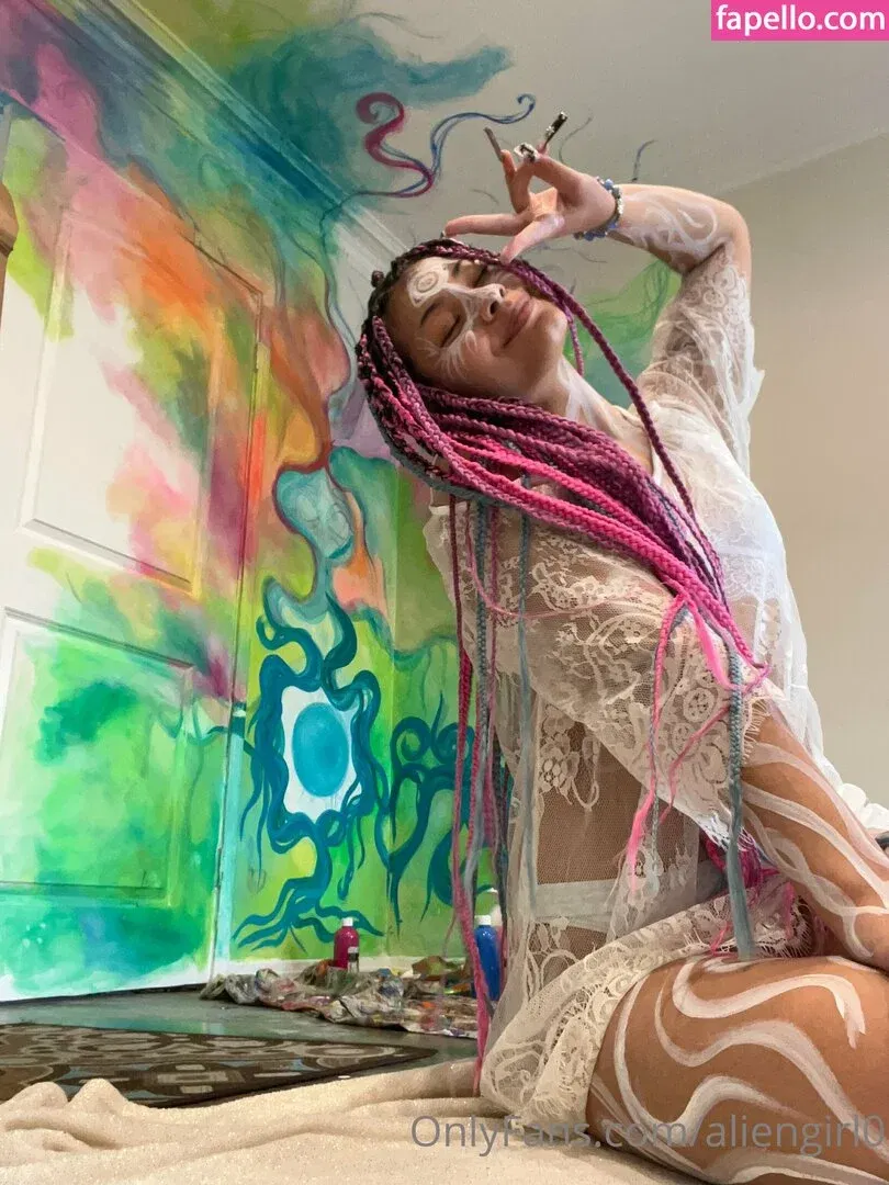 aliengirl0 Onlyfans Photo Gallery 