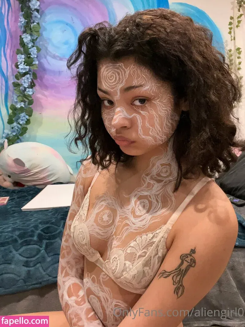 aliengirl0 Onlyfans Photo Gallery 