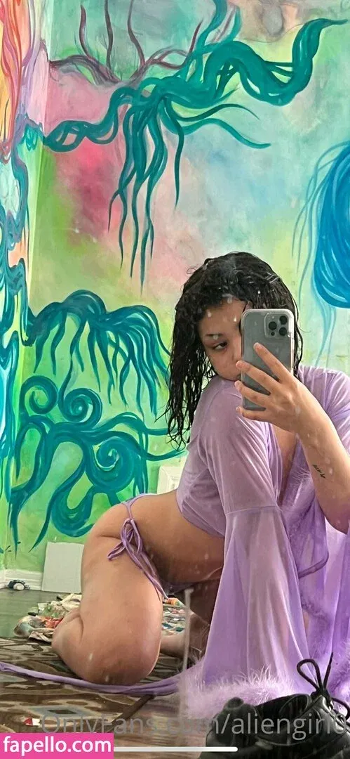 aliengirl0 Onlyfans Photo Gallery 