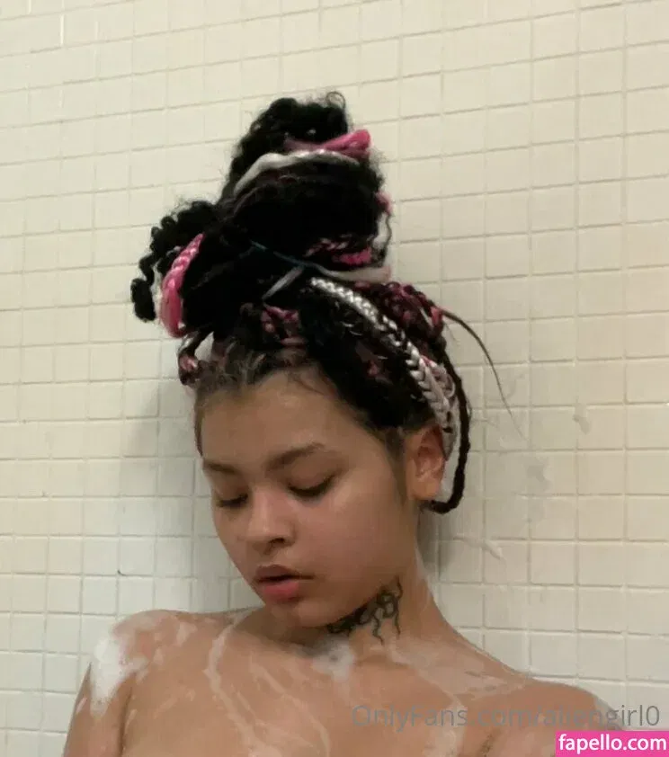 aliengirl0 Onlyfans Photo Gallery 