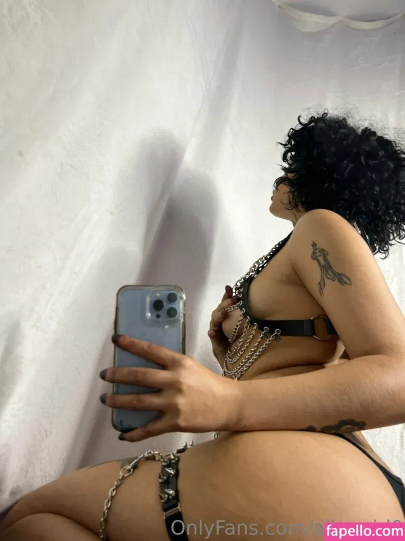 aliengirl0 Onlyfans Photo Gallery 