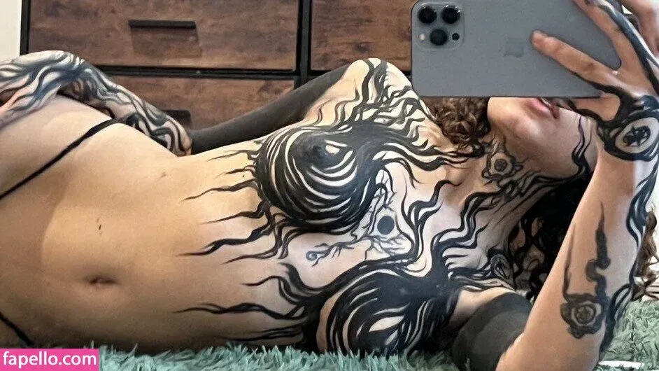 aliengirl0 Onlyfans Photo Gallery 