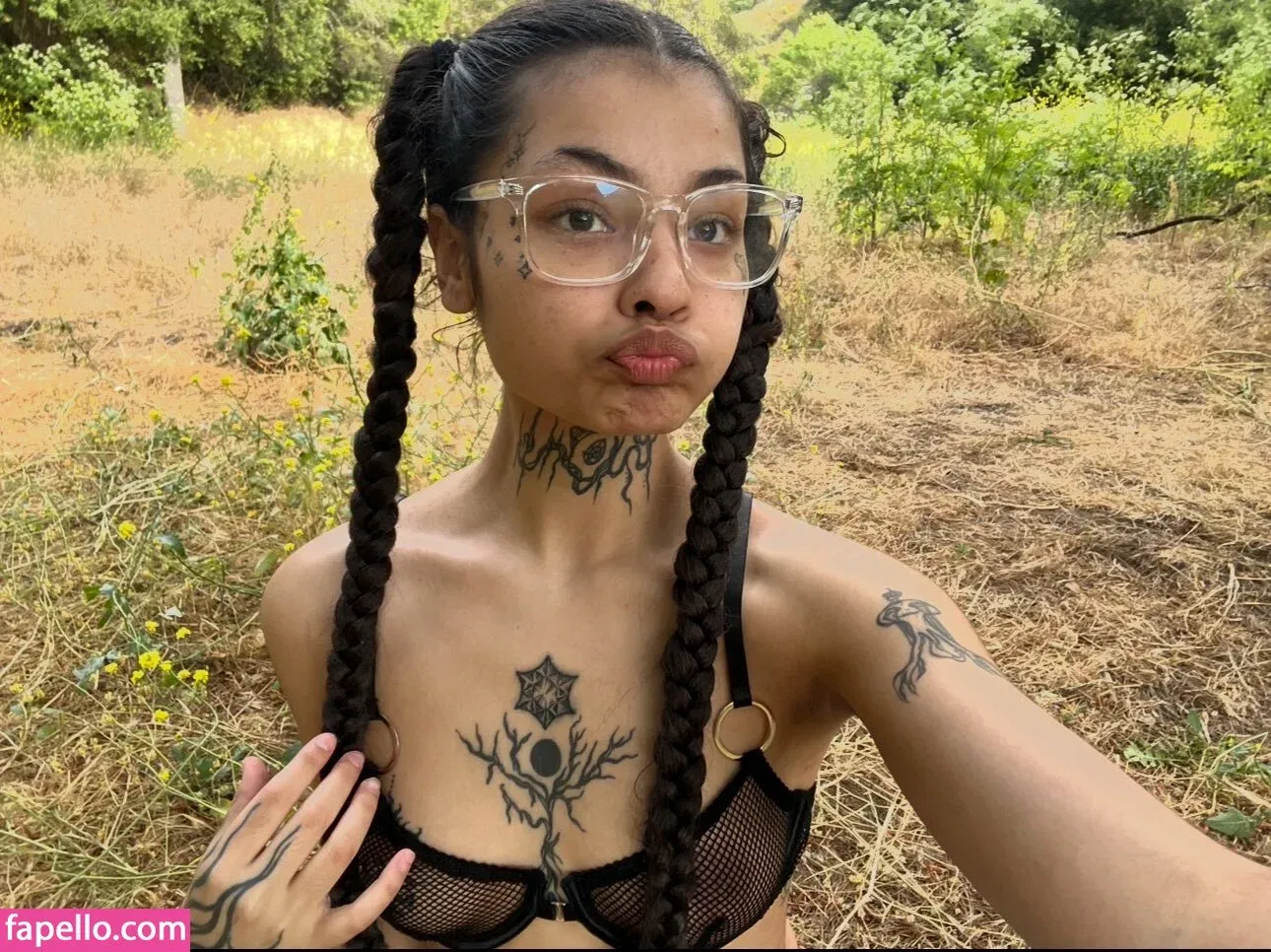 aliengirl0 Onlyfans Photo Gallery 