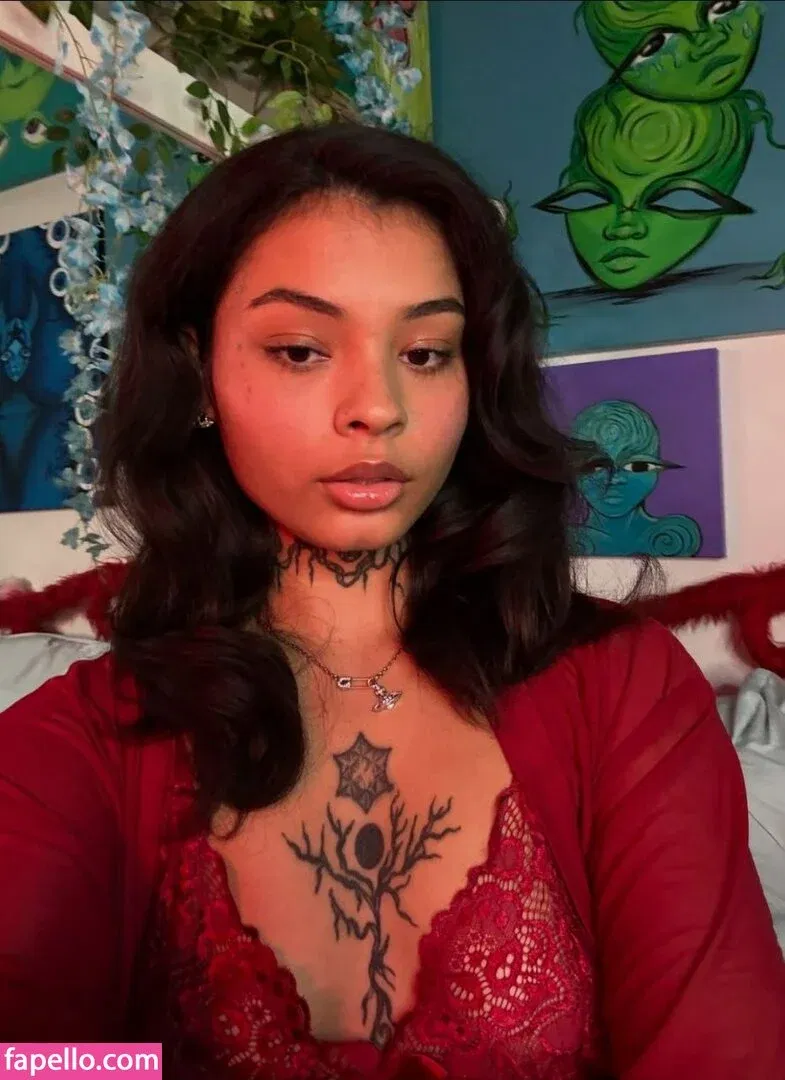 aliengirl0 Onlyfans Photo Gallery 