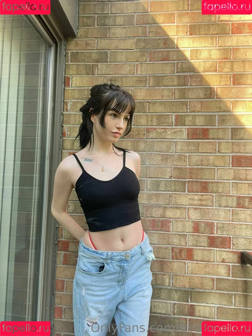 hiravenrose Onlyfans Photo Gallery 