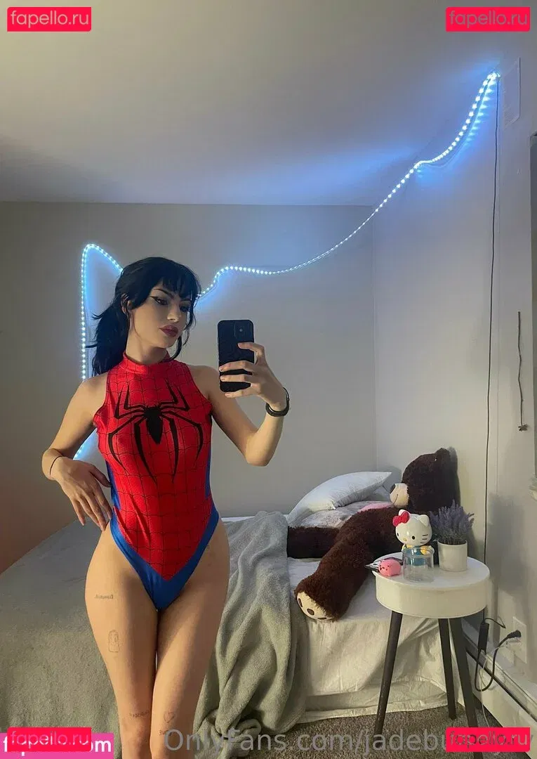 hiravenrose Onlyfans Photo Gallery 