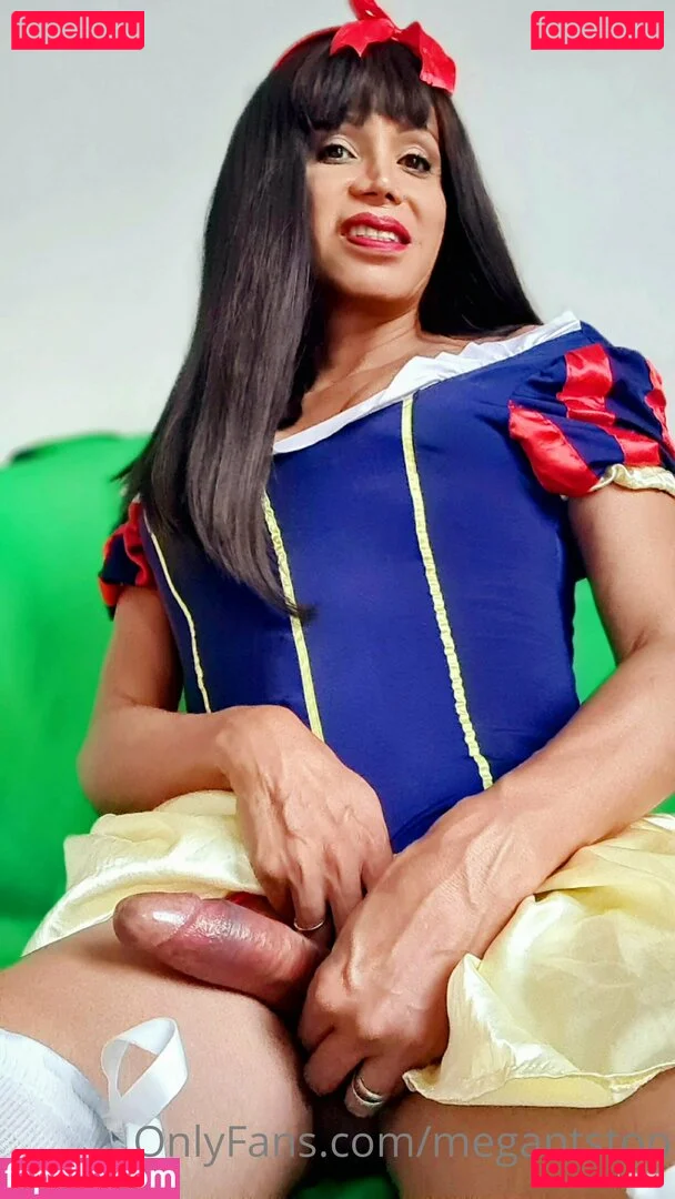 megantstop Onlyfans Photo Gallery 