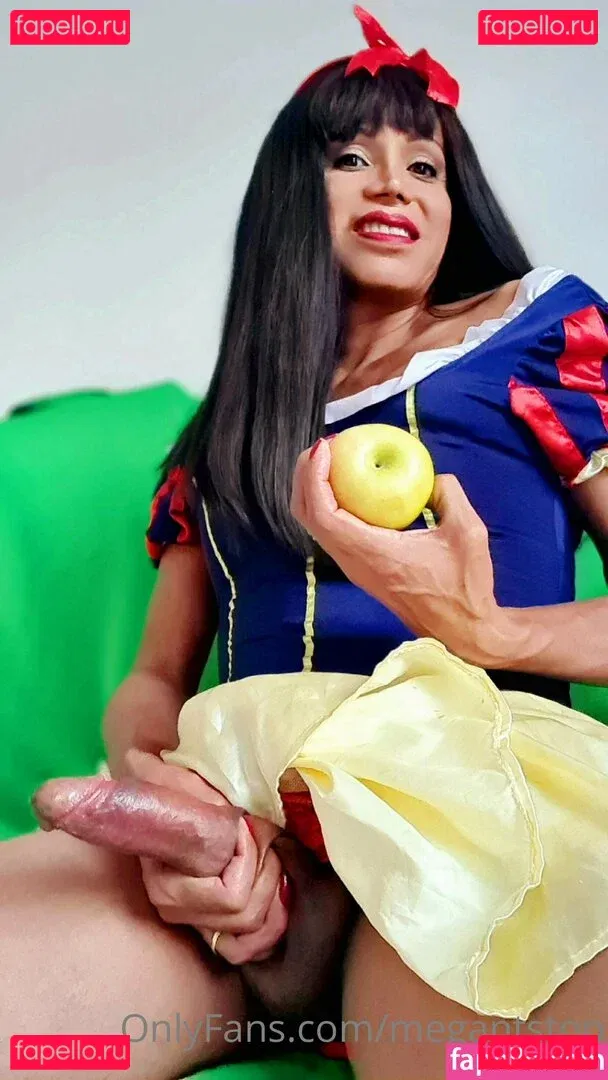 megantstop Onlyfans Photo Gallery 