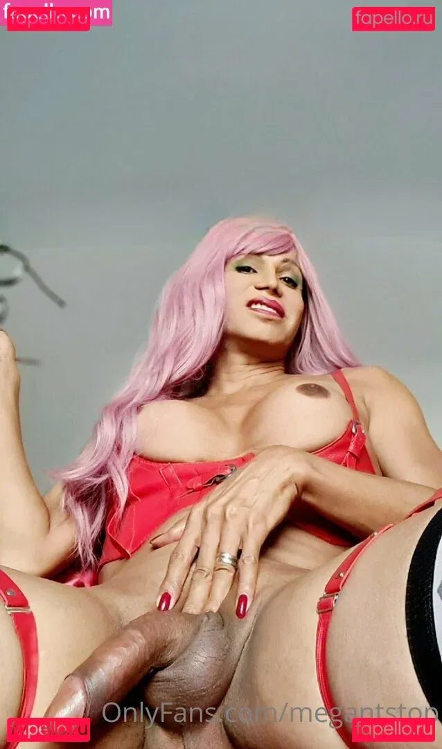 megantstop Onlyfans Photo Gallery 