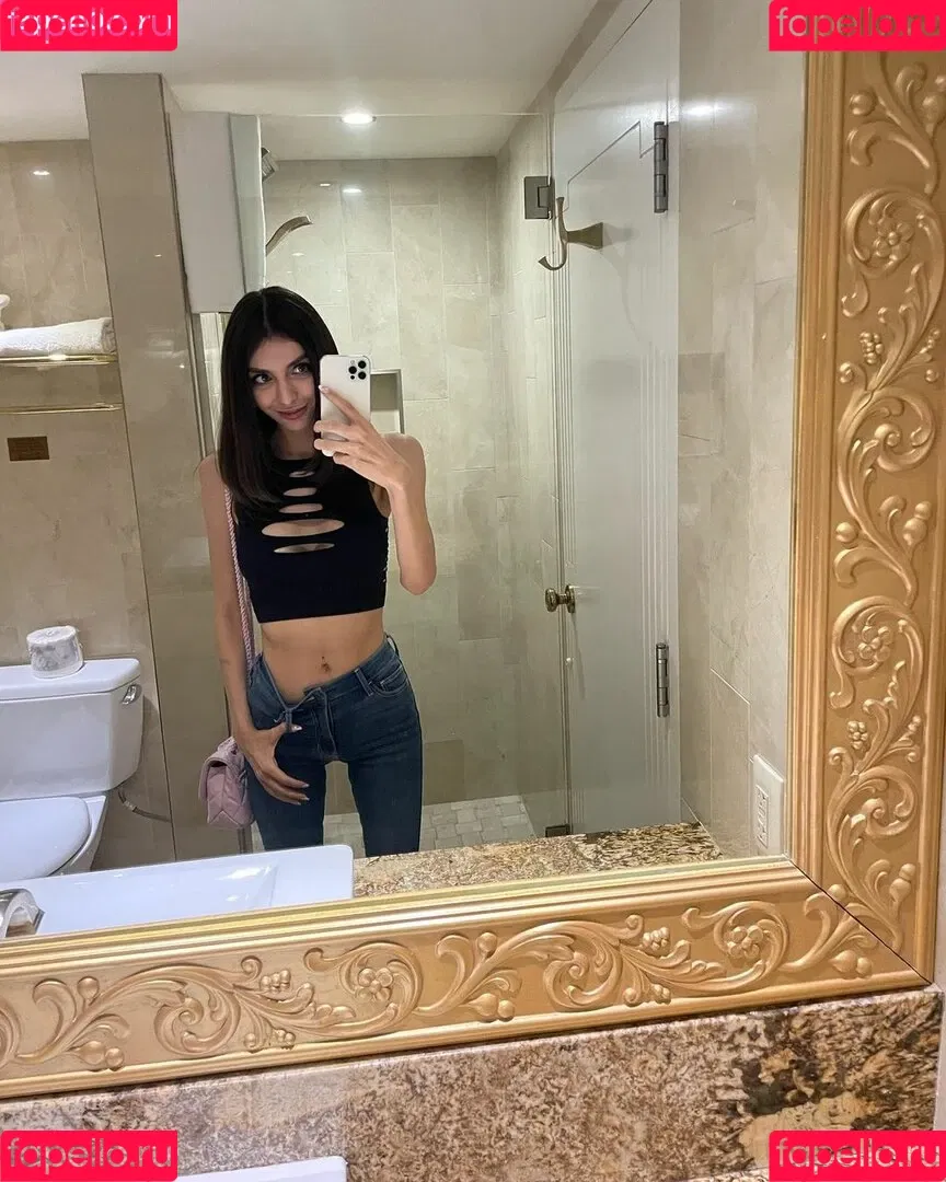 ChloeNight Onlyfans Photo Gallery 