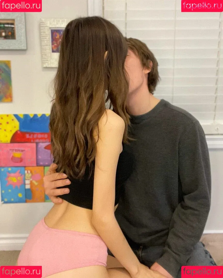 ChloeNight Onlyfans Photo Gallery 
