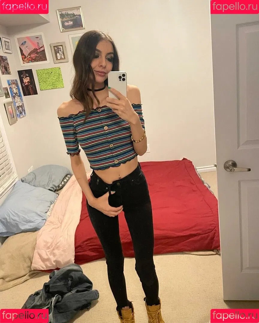 ChloeNight Onlyfans Photo Gallery 