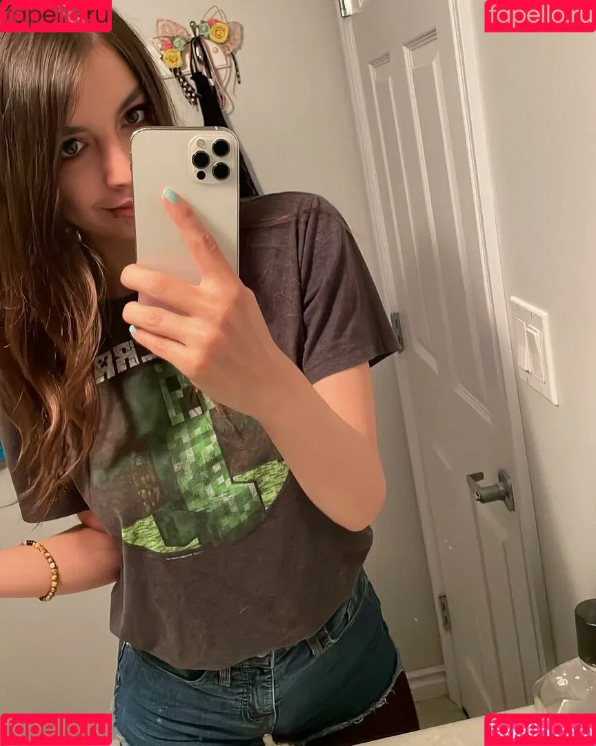 ChloeNight Onlyfans Photo Gallery 