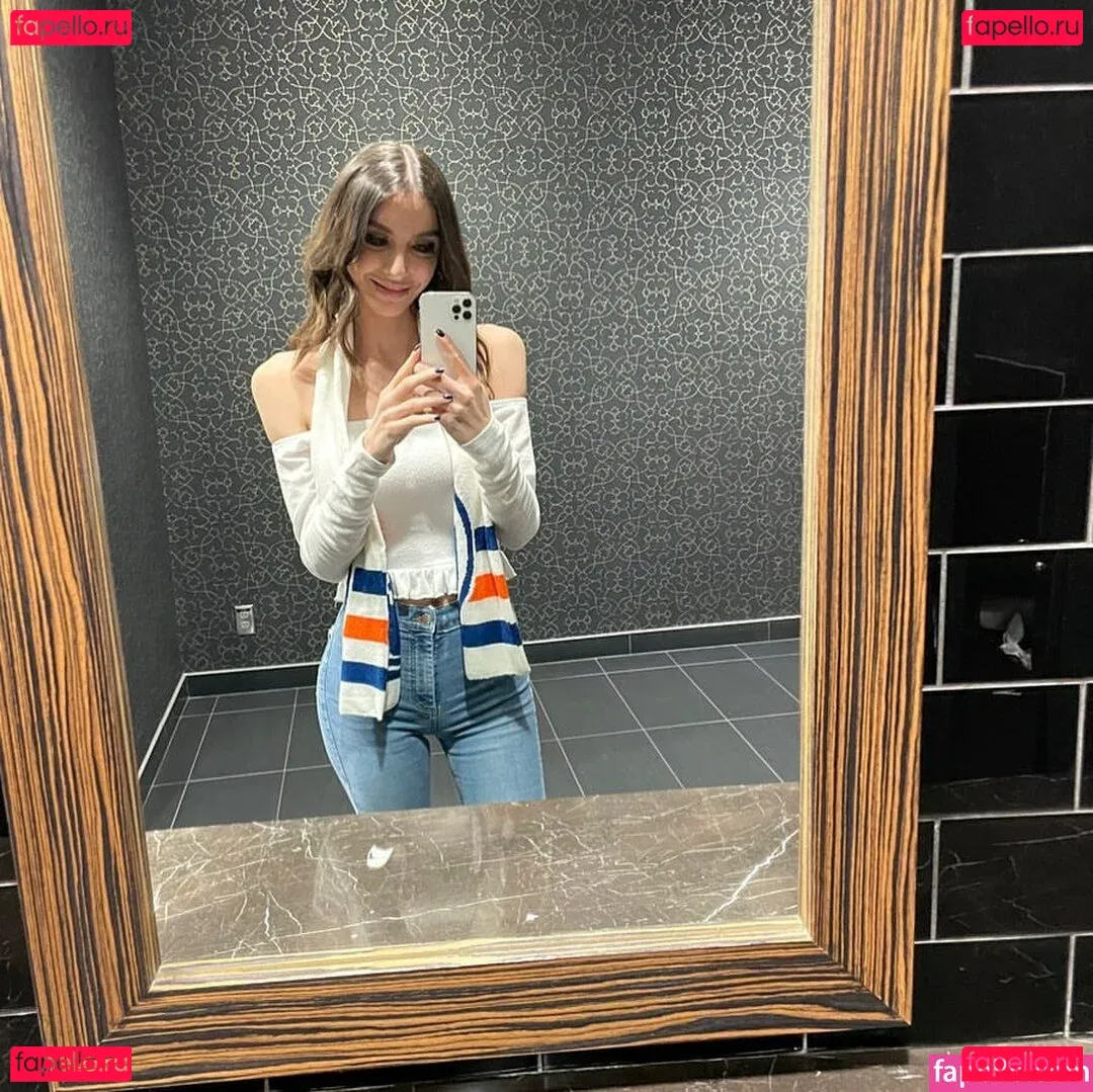 ChloeNight Onlyfans Photo Gallery 