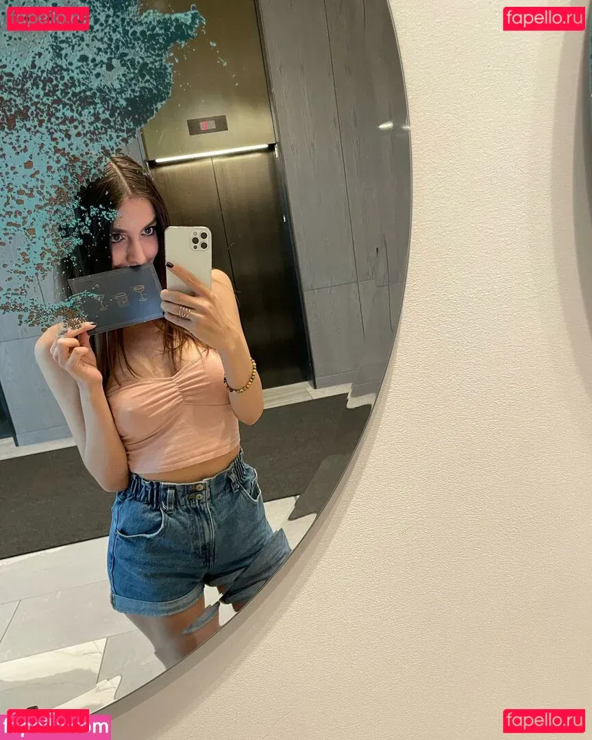 ChloeNight Onlyfans Photo Gallery 