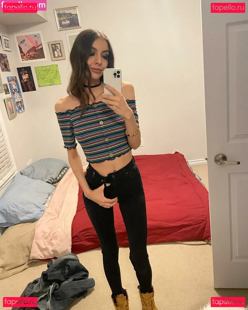 ChloeNight Onlyfans Photo Gallery 