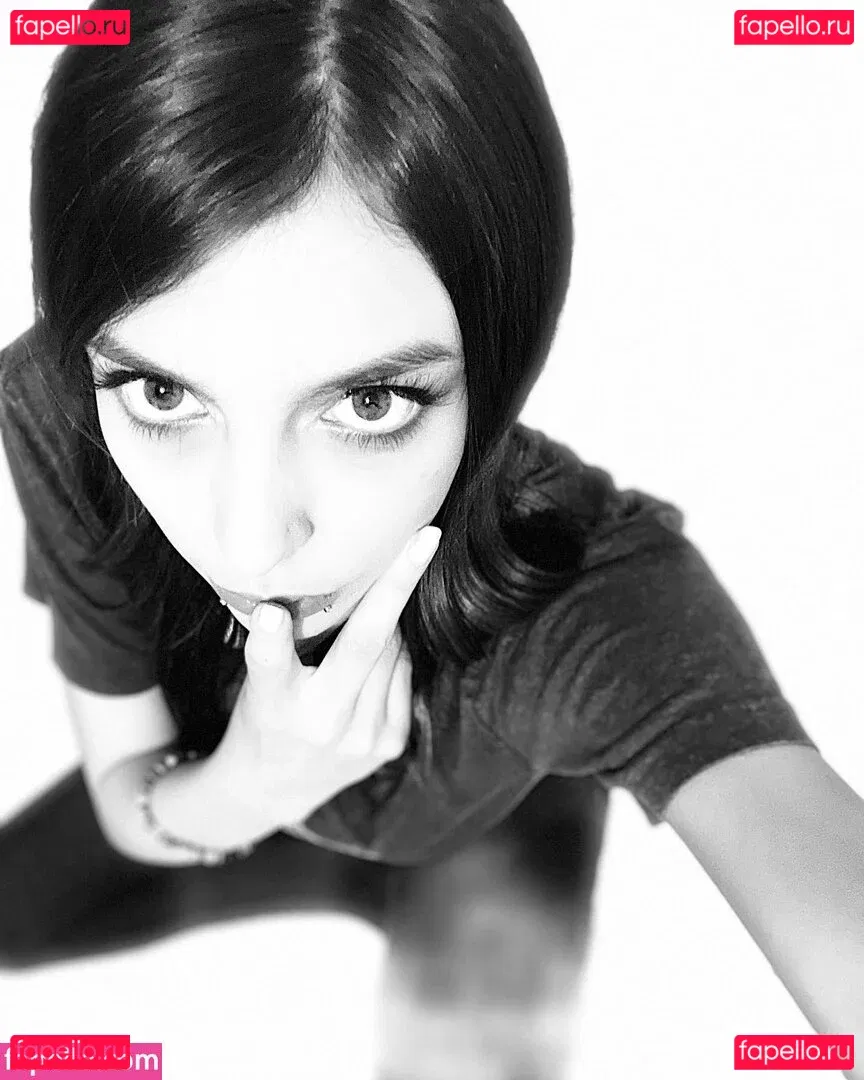 ChloeNight Onlyfans Photo Gallery 