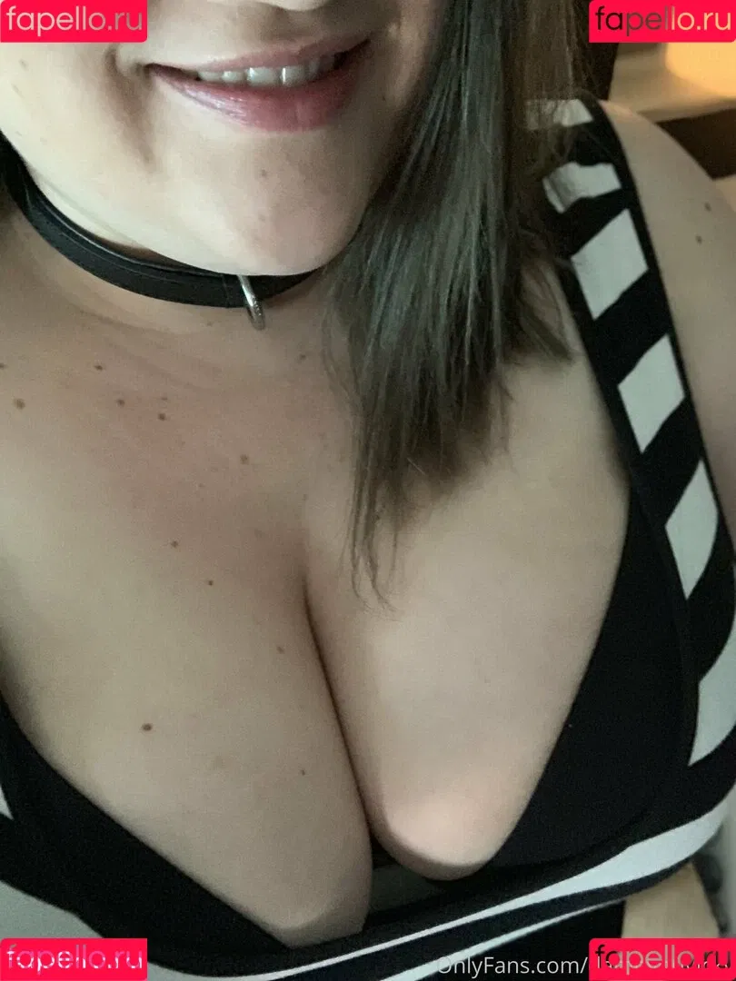 damnyouvicky Onlyfans Photo Gallery 
