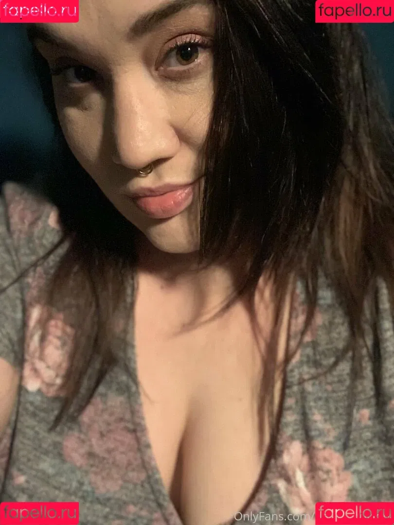 damnyouvicky Onlyfans Photo Gallery 